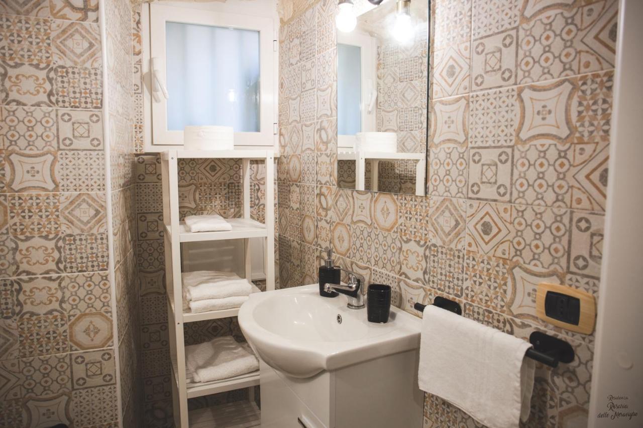 Residenza Rosaria Delle Meraviglie บารี ภายนอก รูปภาพ